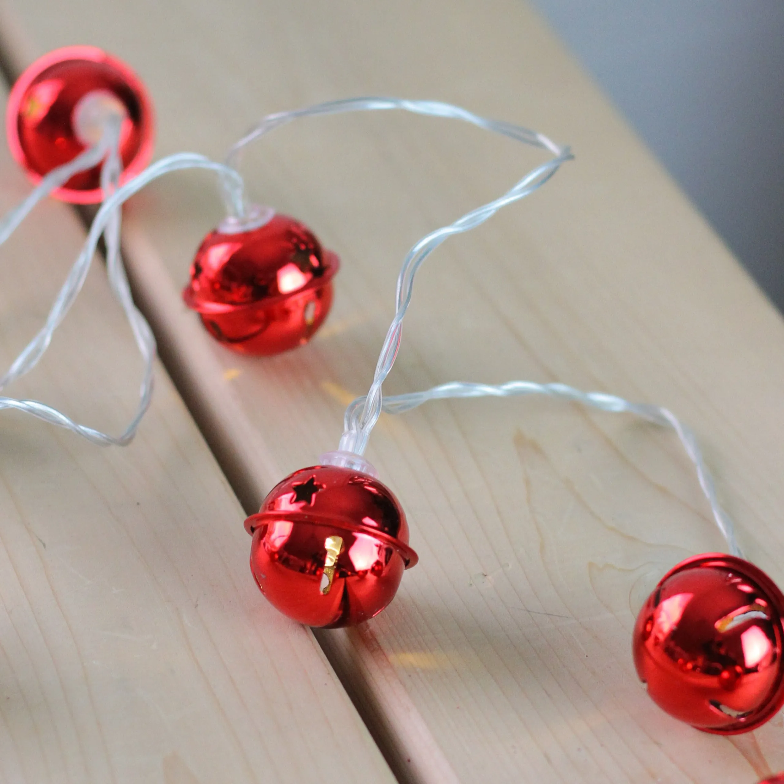 Northlight 8 Battery Operated Red Led Jingle Bell Christmas Lights - Clear Wire
