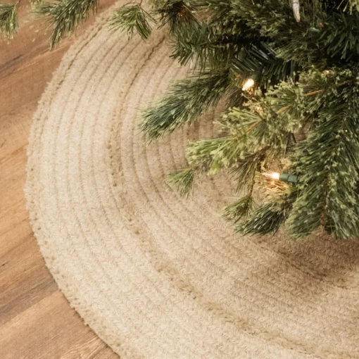 48 Inch And Smaller*Colonial Mills 44" Beige Natural Wool Stripe Round Christmas Tree Skirt