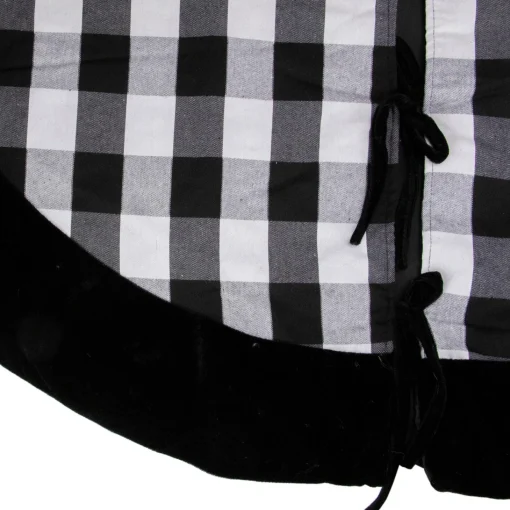 48 Inch And Smaller*Dyno 48" Black And White Plaid Round Christmas Tree Skirt