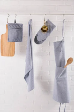 CC Home Furnishings 32