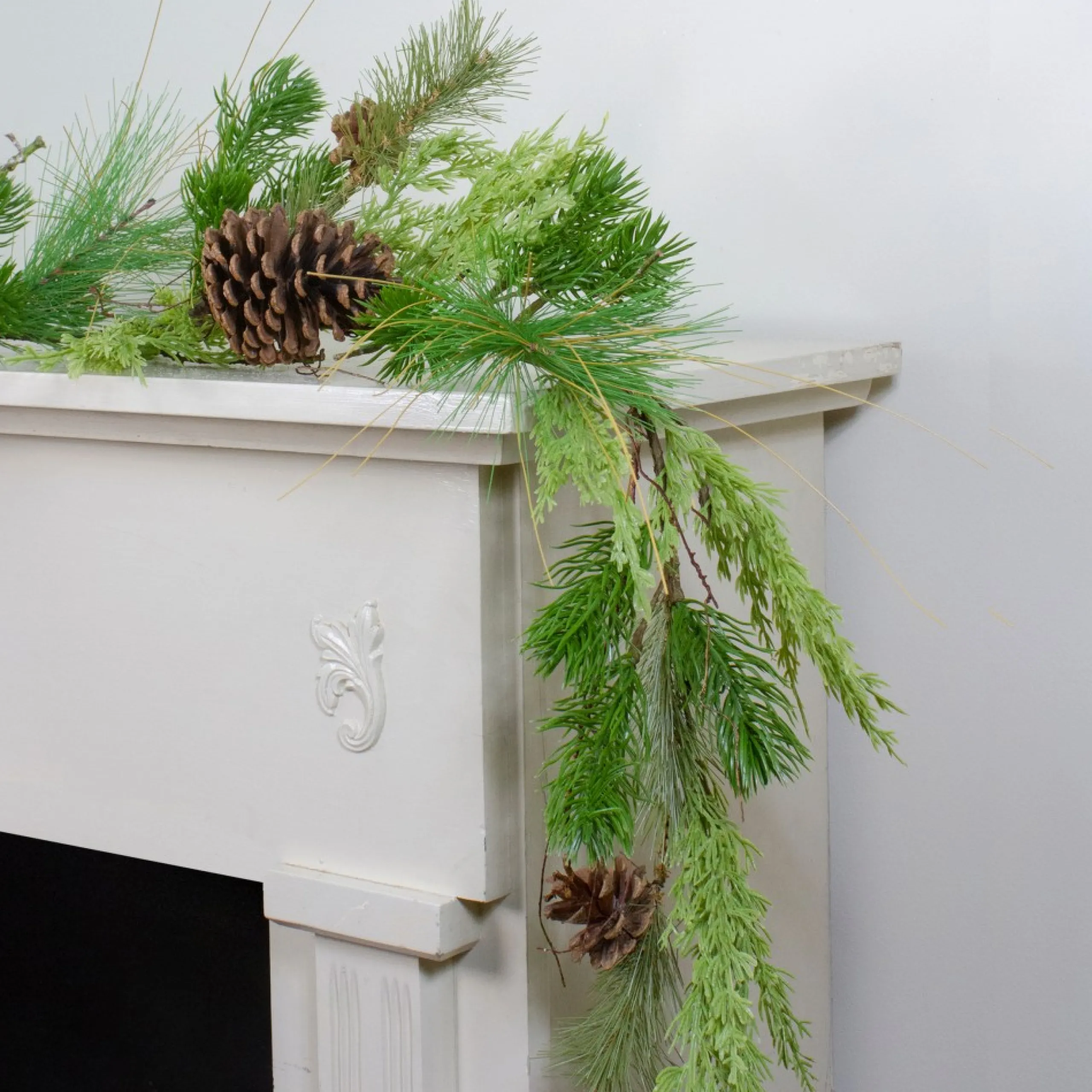 Traditional Pine Garland*Northlight 5' Mixed Pine With Pine Cones Artificial Christmas Garland - Unlit