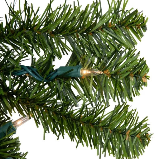 Pre-Lit Wreaths*Northlight 36" Pre-Lit Canadian Pine Artificial Christmas Wreath, Clear Lights
