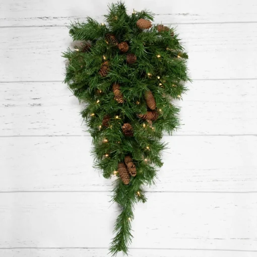 Pre-Lit Teardrops*Northlight 30" Pre-Lit Dakota Red Pine Artificial Christmas Teardrop Swag, Clear Dura Lights