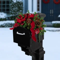 Pre-Lit Swags*Northlight 28" Pre-Lit Dorchester Pine Artificial Christmas Swag, Clear Lights