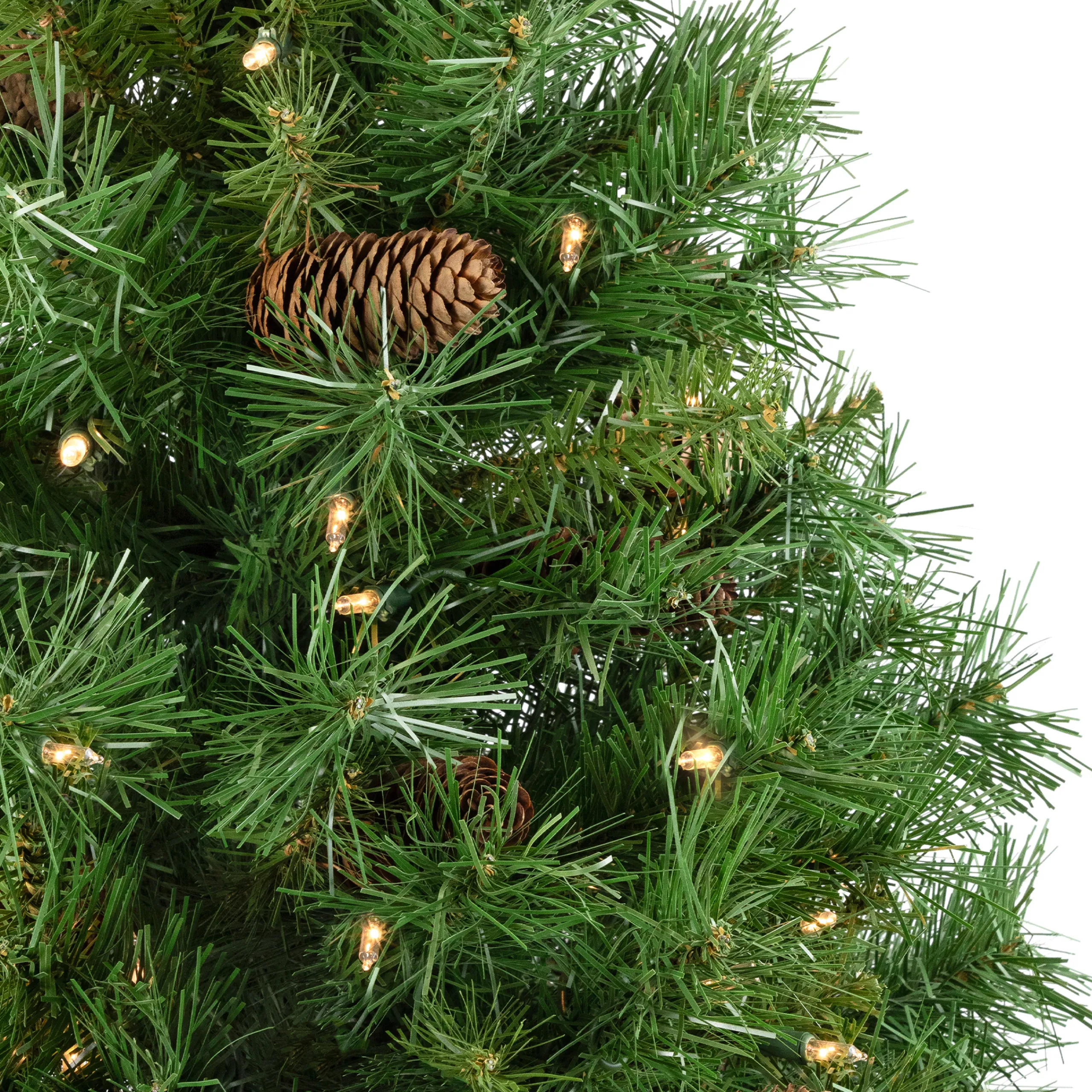 Northlight 4 And 4.5 Feet Tall>4' Pre-Lit Full Dakota Red Pine Artificial Christmas Tree, Clear Lights