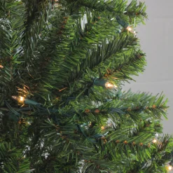 Northlight 7 And 7.5 Feet Tall>7' Pre-Lit Medium Balsam Pine Artificial Christmas Tree - Clear Lights