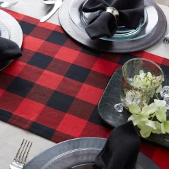 Linens*Contemporary Home Living 108