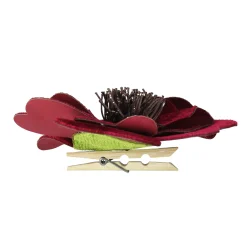Northlight Garden & Floral>6.25" Red Heart Flower With Leaf Clip-On Christmas Ornament