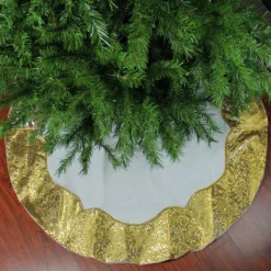 48 Inch And Smaller*Northlight 48" White And Gold Two Toned Flourish Christmas Tree Skirt