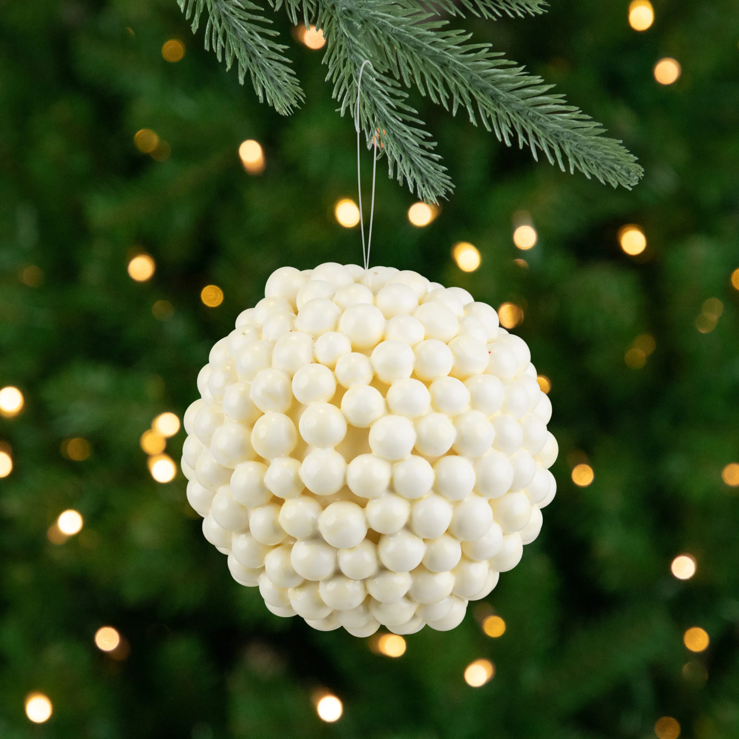 Northlight Balls>4.75" White Berries Christmas Ball Ornament