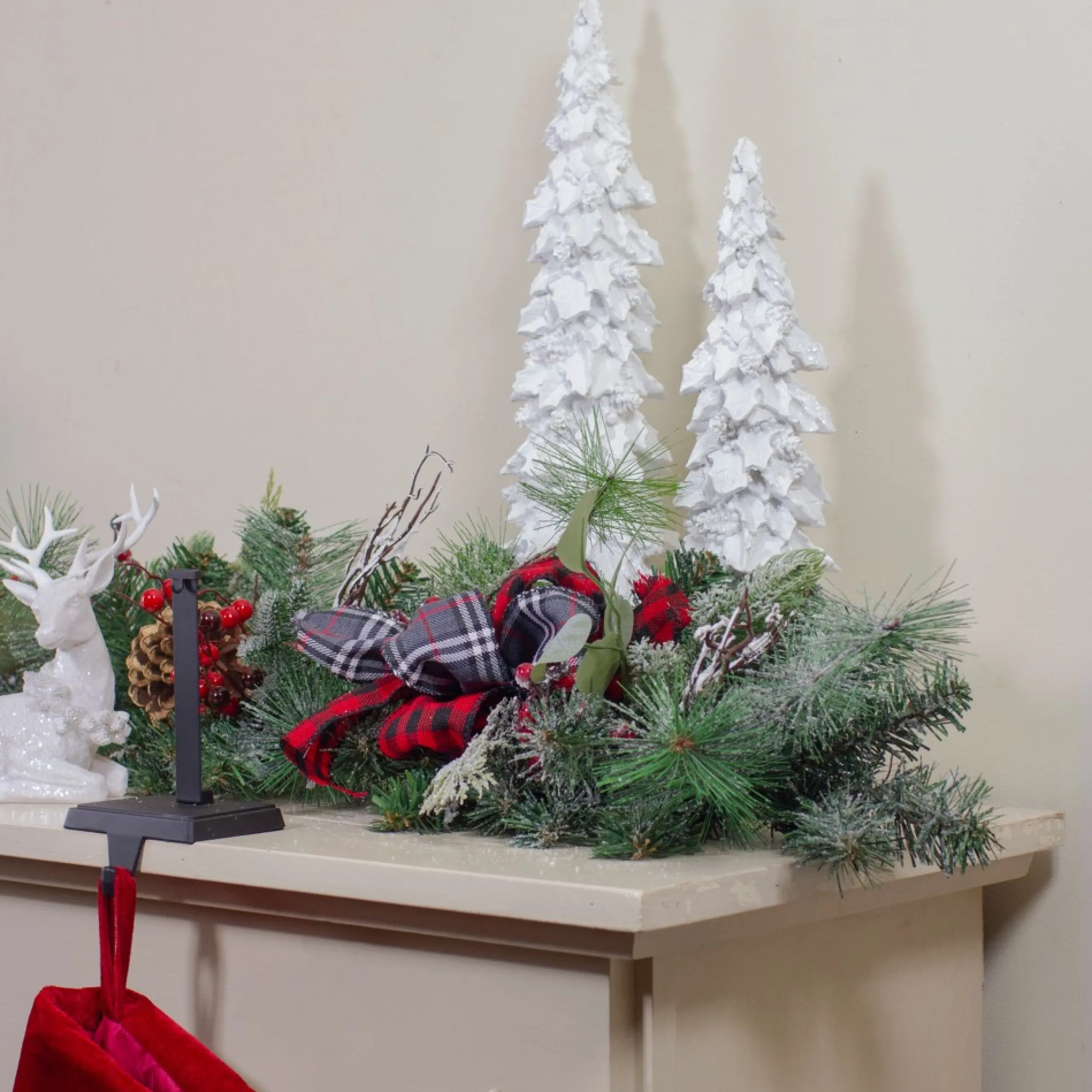 Specialty Garland*Northlight 6' X 12" Dual Plaid And Berries Artificial Christmas Garland - Unlit