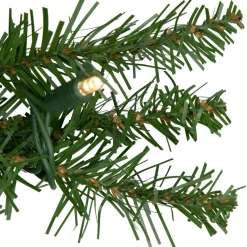 Pre-Lit Garland*Northlight 9' X 10