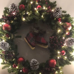 Unlit Wreaths*Northlight Canadian Pine Artificial Christmas Wreath, 48-Inch, Unlit