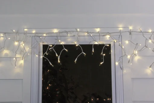 Northlight 100Ct Warm White Led Wide Angle Icicle Christmas Lights, White Wire