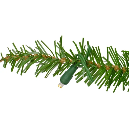 Pre-Lit Wreaths*Northlight Lighted Northern Pine Artificial Christmas Wreath - 36 Inch, Warm Clear Led Lights