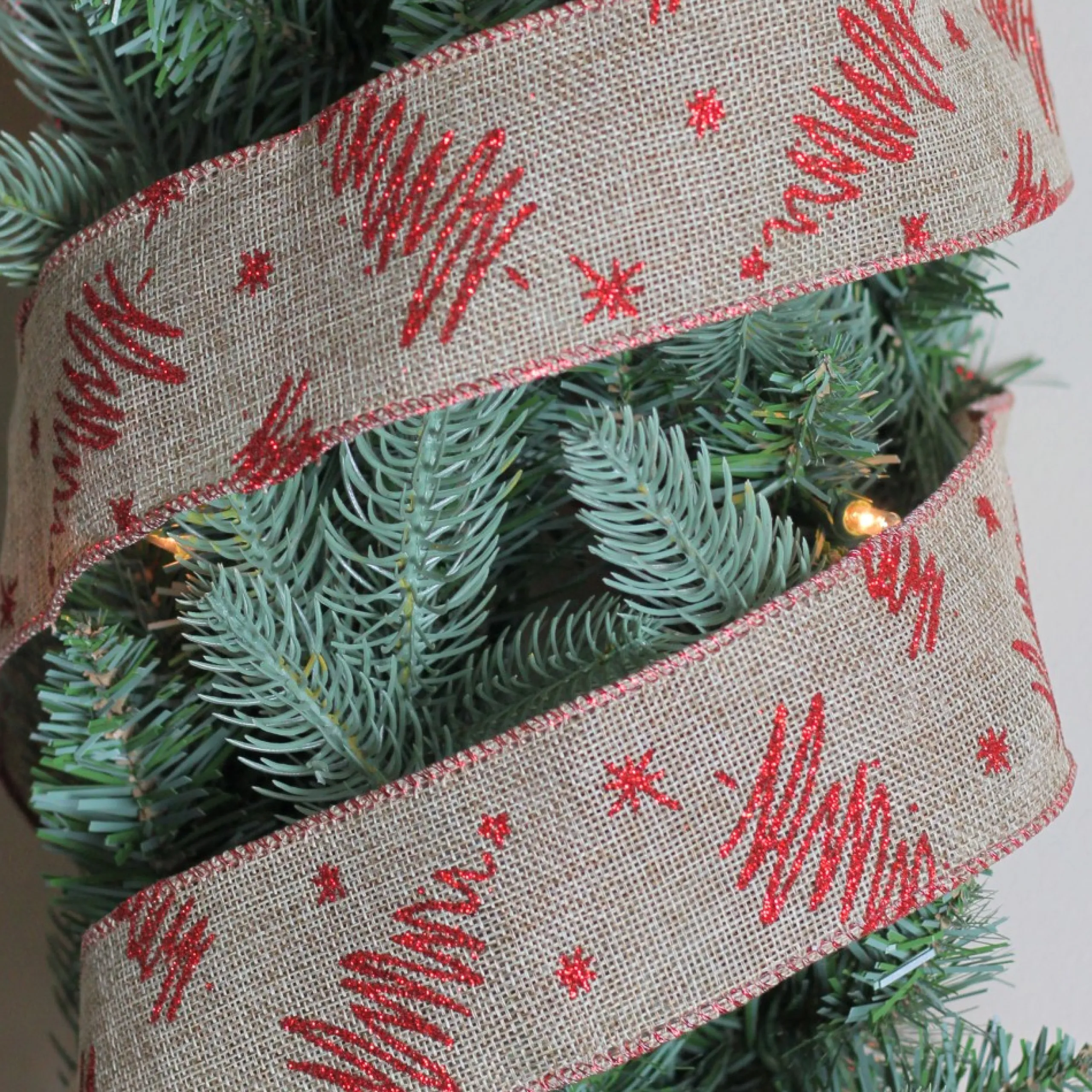Ribbon*Northlight Red And Beige Christmas Tree Wired Craft Ribbon 2.5" X 10 Yards