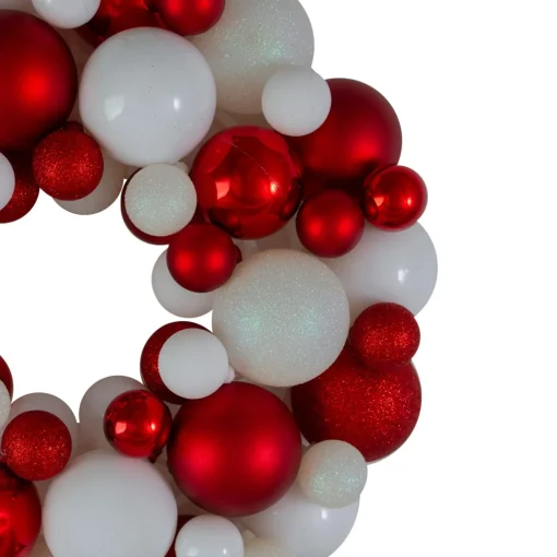 Shatterproof Ball Wreaths*Northlight Red And White 3-Finish Shatterproof Ball Christmas Wreath, 13-Inch