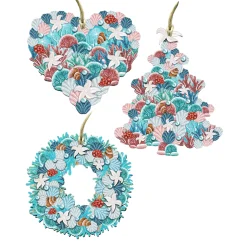 Designocracy Hearts>Set Of 3 Coastal Heart Christmas Tree And Wreath Wooden Ornaments 5.5"