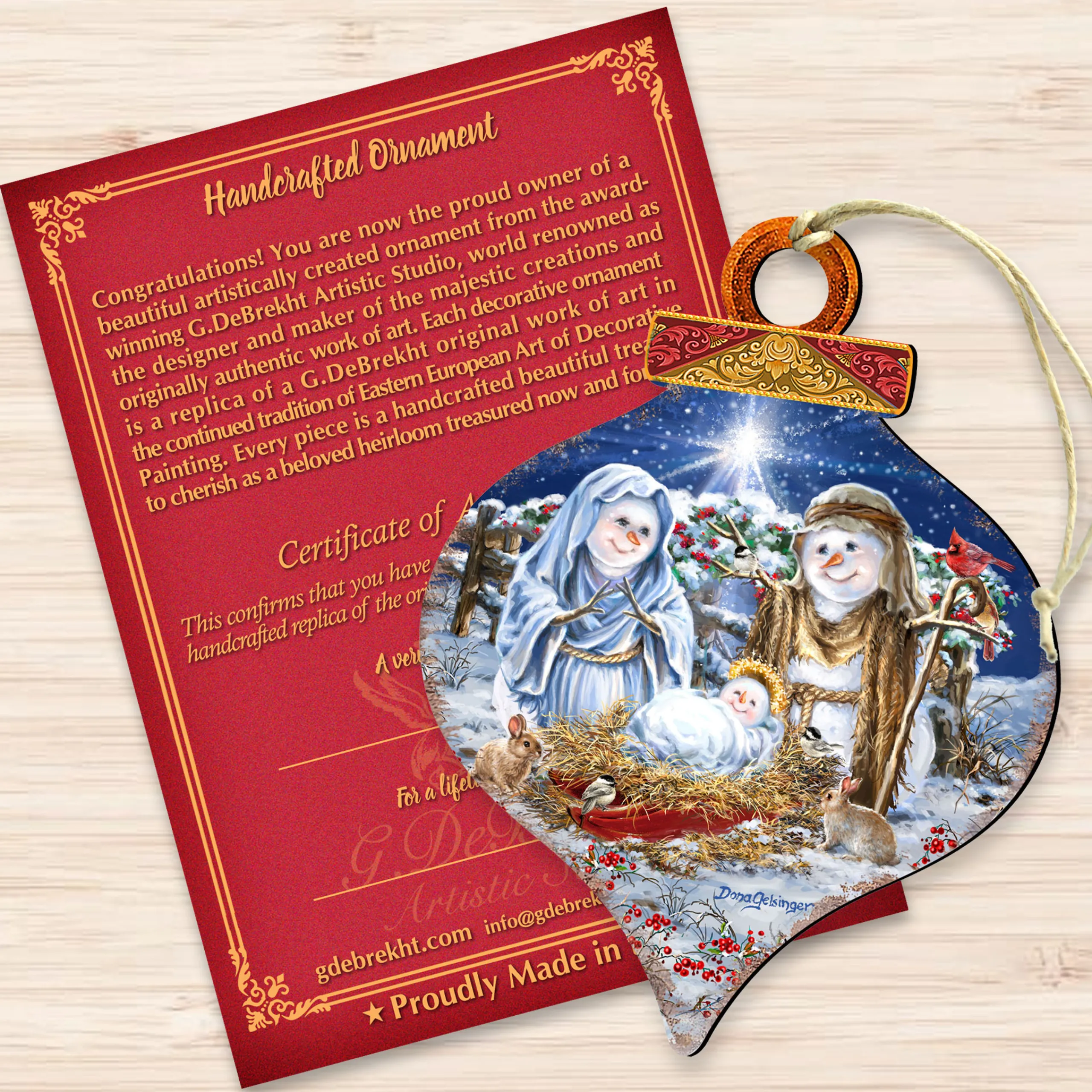 Designocracy Snowmen>Set Of 2 Snow Family Nativity Onion Shaped Wooden Christmas Ornaments 5.5"